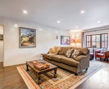 United States New Mexico Santa Fe vacation rental compare prices direct by owner 796932