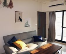 Taiwan Kaohsiung City Qianjin District vacation rental compare prices direct by owner 6192549