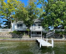 United States Michigan Linden vacation rental compare prices direct by owner 28142940