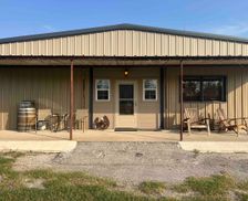 United States Texas Corsicana vacation rental compare prices direct by owner 28026852