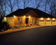 United States Arkansas Benton vacation rental compare prices direct by owner 29676399