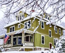 United States New York Syracuse vacation rental compare prices direct by owner 372861