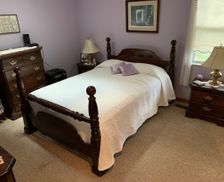 United States Indiana Evansville vacation rental compare prices direct by owner 965242