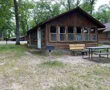 United States Michigan Township of Branch vacation rental compare prices direct by owner 11118000