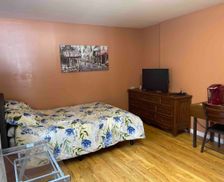 United States New York Mastic Beach vacation rental compare prices direct by owner 10539077