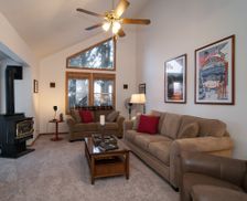 United States California Truckee vacation rental compare prices direct by owner 1189528
