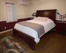United States Kansas Garden City vacation rental compare prices direct by owner 365539