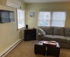 United States New York Sylvan Beach vacation rental compare prices direct by owner 25572067