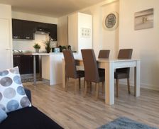 France Nouvelle-Aquitaine La Rochelle vacation rental compare prices direct by owner 5257250