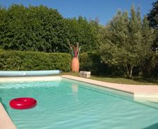 France Nouvelle-Aquitaine Saintes vacation rental compare prices direct by owner 6611367