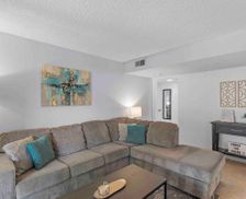 United States California Palm Springs vacation rental compare prices direct by owner 1380086