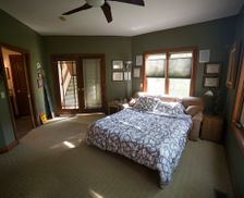 United States Michigan Saline vacation rental compare prices direct by owner 2092977