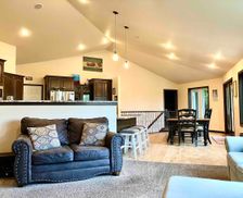 United States Wisconsin Manitowoc vacation rental compare prices direct by owner 11449373