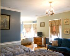 United States Massachusetts Springfield vacation rental compare prices direct by owner 1137609