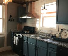 United States Illinois Urbana vacation rental compare prices direct by owner 2148155