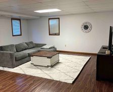 United States Iowa Sioux Center vacation rental compare prices direct by owner 10537699