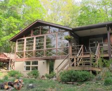 United States New York Blooming Grove vacation rental compare prices direct by owner 11581685