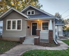 United States Illinois Rockford vacation rental compare prices direct by owner 25735560