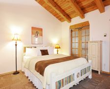United States New Mexico Santa Fe vacation rental compare prices direct by owner 930268
