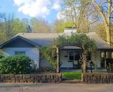 United States West Virginia Charleston vacation rental compare prices direct by owner 785245