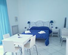 Italy Campania Ischia vacation rental compare prices direct by owner 16597335