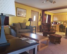 United States Wisconsin Lyndon Station vacation rental compare prices direct by owner 566999