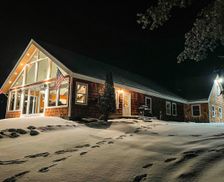 United States Maine Brownville vacation rental compare prices direct by owner 10595000