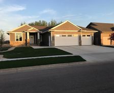 United States South Dakota Sioux Falls vacation rental compare prices direct by owner 392206