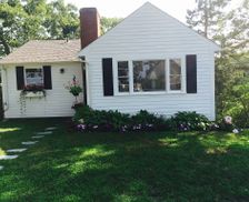 United States Massachusetts Bourne vacation rental compare prices direct by owner 1760474