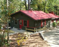 United States North Carolina Hendersonville vacation rental compare prices direct by owner 11457621