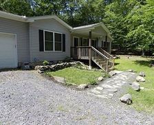 United States Pennsylvania Bushkill vacation rental compare prices direct by owner 184029