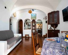 Italy Campania Positano vacation rental compare prices direct by owner 7458428