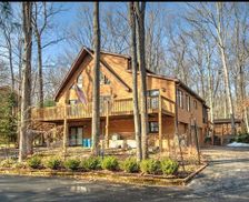 United States Pennsylvania Lakeville vacation rental compare prices direct by owner 2645508
