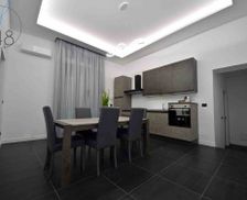 Italy Campania Napoli vacation rental compare prices direct by owner 27249647