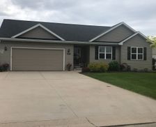 United States Wisconsin Neenah vacation rental compare prices direct by owner 926141