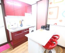 South Korea Seoul Gangdong-gu vacation rental compare prices direct by owner 8986527