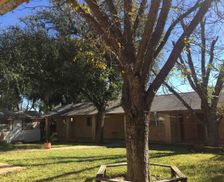 United States Texas Laredo vacation rental compare prices direct by owner 1104721