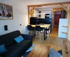 France Auvergne-Rhône-Alpes Bourg-Saint-Maurice vacation rental compare prices direct by owner 9703446