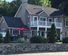 United States New York Mahopac vacation rental compare prices direct by owner 783264