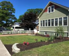 United States Michigan Gladstone vacation rental compare prices direct by owner 743185