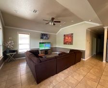 United States Texas New Braunfels vacation rental compare prices direct by owner 2723577