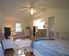 United States New York Hampton Bays vacation rental compare prices direct by owner 826259