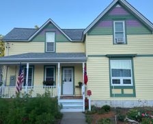 United States Iowa Decorah vacation rental compare prices direct by owner 2269946