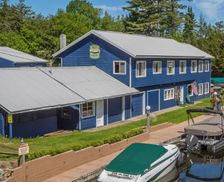United States New York Inlet vacation rental compare prices direct by owner 1136413