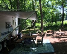 United States New York Wappingers Falls vacation rental compare prices direct by owner 963795