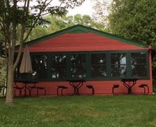 United States Wisconsin Cambridge vacation rental compare prices direct by owner 490137