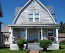 United States Michigan Marquette vacation rental compare prices direct by owner 367550