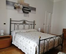 Italy Campania Castellammare di Stabia vacation rental compare prices direct by owner 19867641