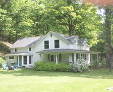 United States New York Woodstock vacation rental compare prices direct by owner 166732