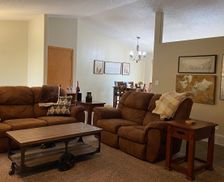 United States North Dakota Mandan vacation rental compare prices direct by owner 2149975